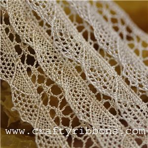 Chantilly Viscose Lace - Volcan